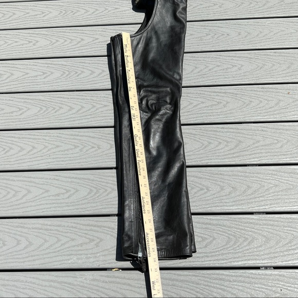 MALE HIDE LEATHERS CHICAGO Motorcycle Riding Chap Leather Snap Front Women’s EUC - Picture 14 of 14